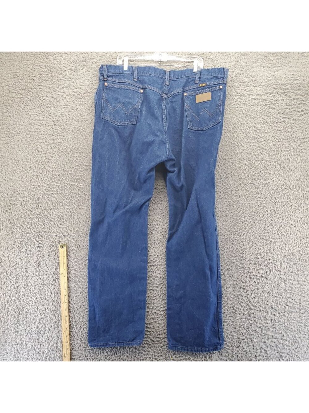 Wrangler Jeans Mens 42x32 Blue Cotton Denim Cowboy Bootcut 1013MWZPW *Read*